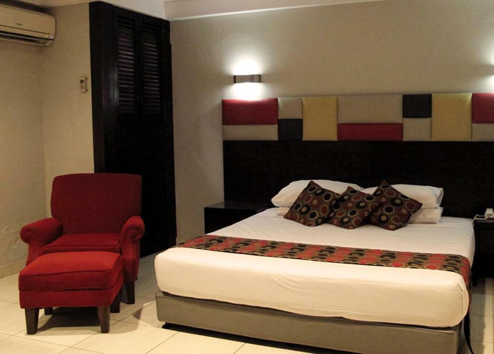 Hotel Alma Giacarta Esterno foto